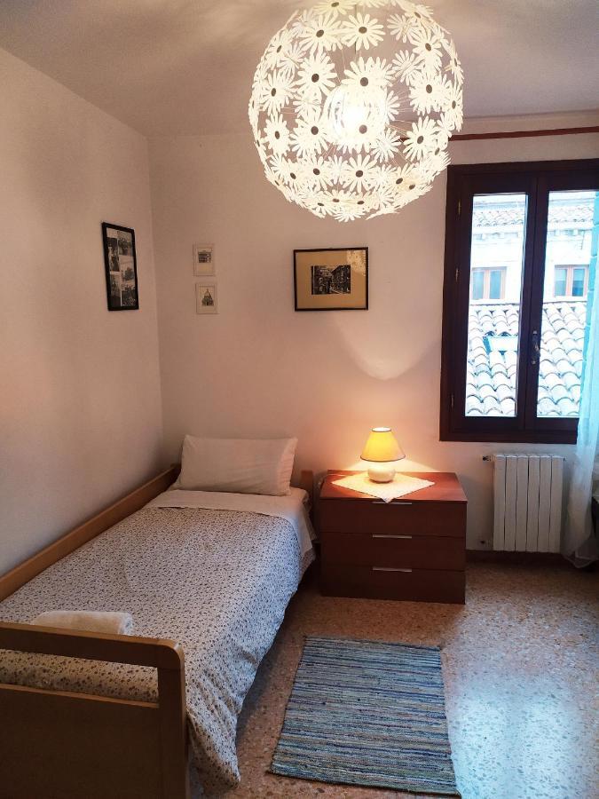 Hotel Two Steps From Rialto Venedig Exterior foto